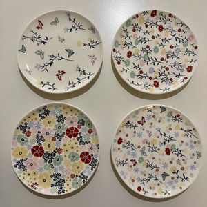 Plate set of 4